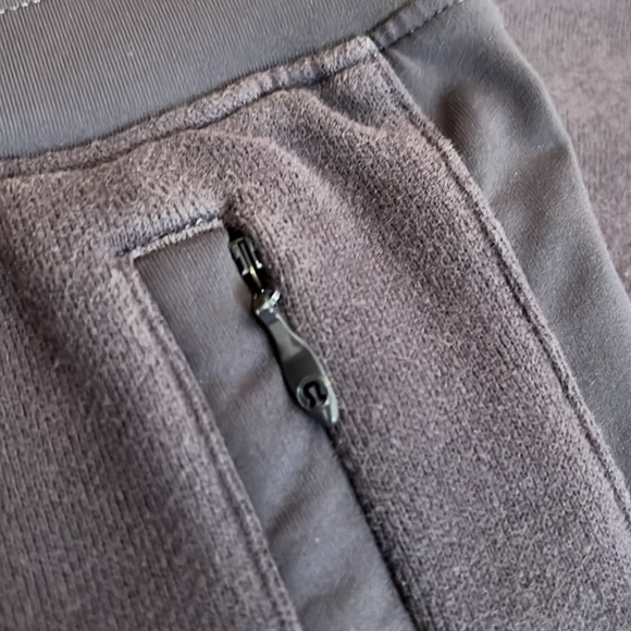 Lululemon Get Going Joggers 28.5" in Dark Shadow est Size 4 - no size tag - Picture 13 of 17